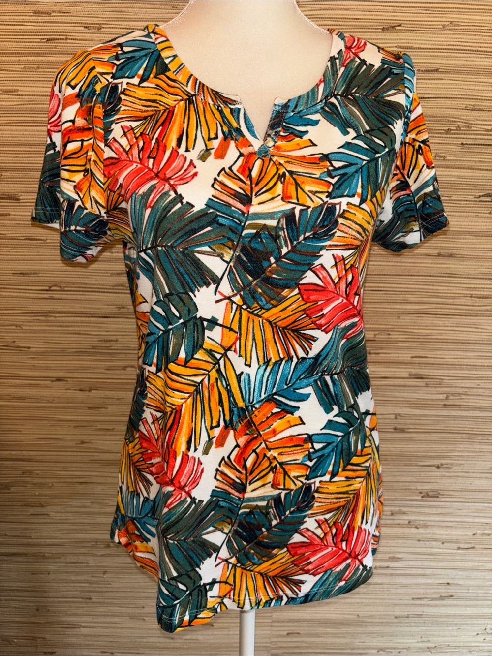 Chico’s Tropical Palm Leaf Print Short-Sleeve Top – Multicolor 💯 % cotton size 1